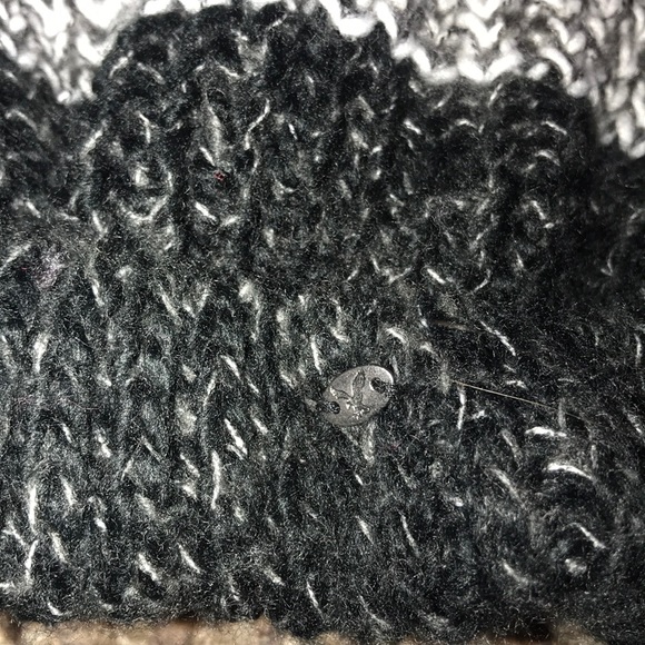 Hat - Picture 2 of 3